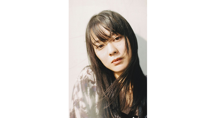 横山遥奈(HarunaYokoyama)｜apache Official Site